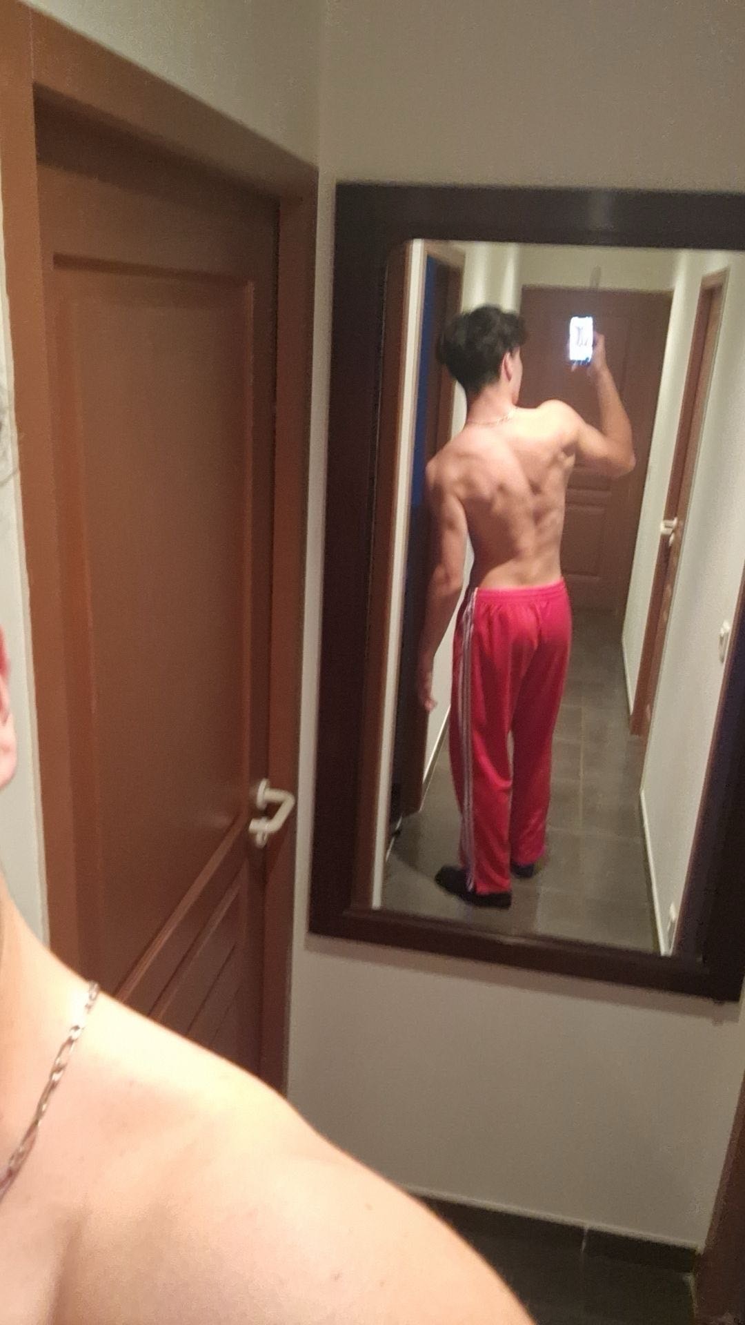 Jordan, 22 ans, Andilly