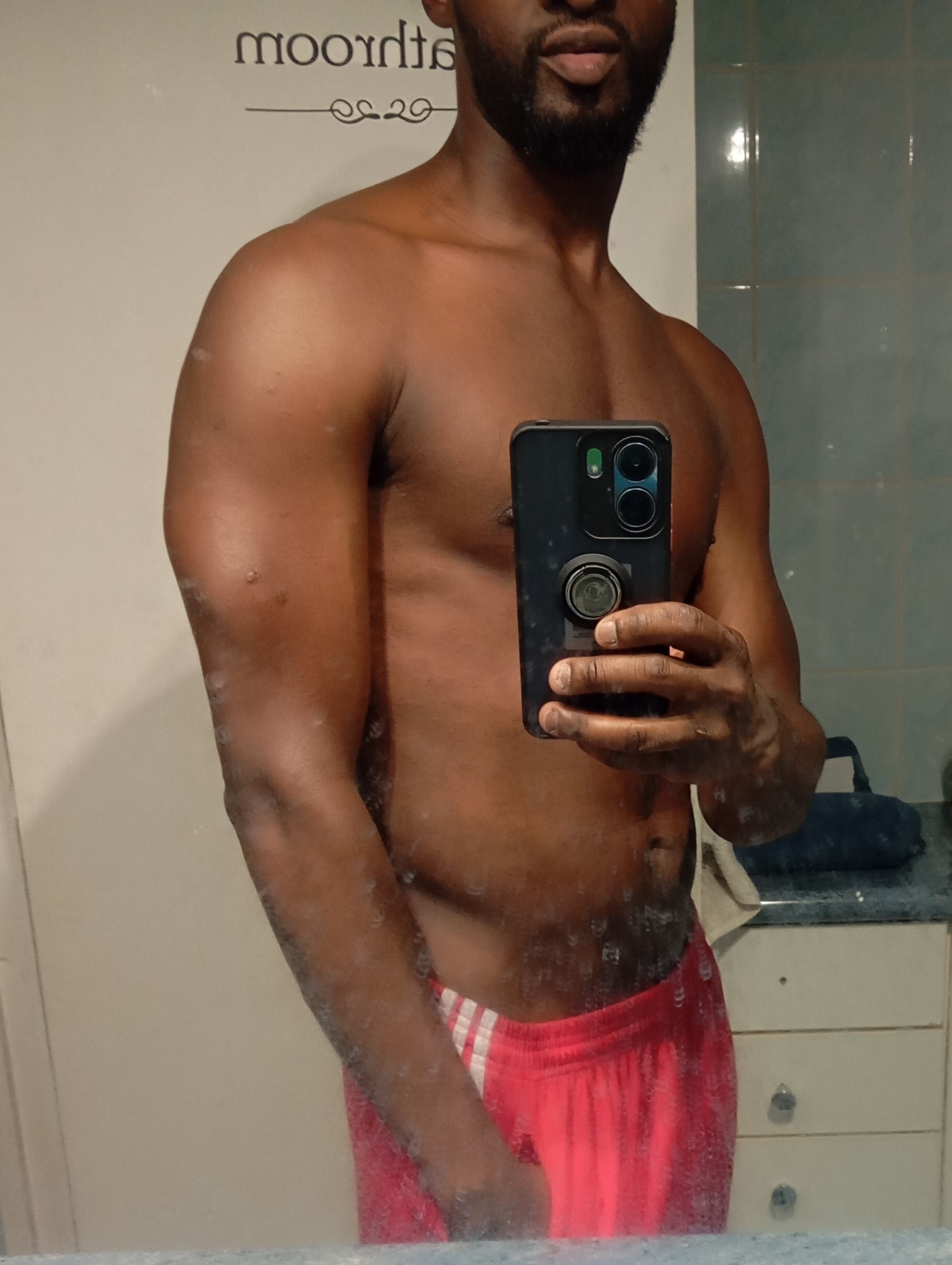 Manoa, 27 ans, Allèves