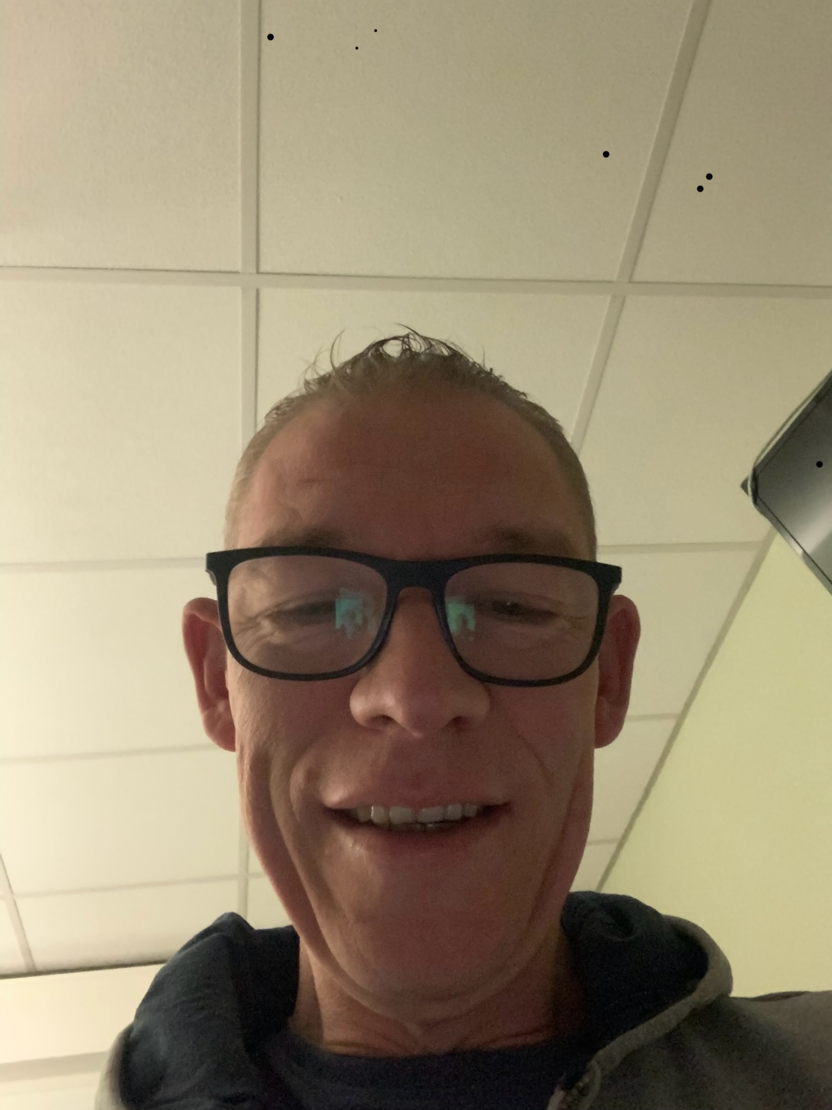 Nell, 45 ans, LaMuraz
