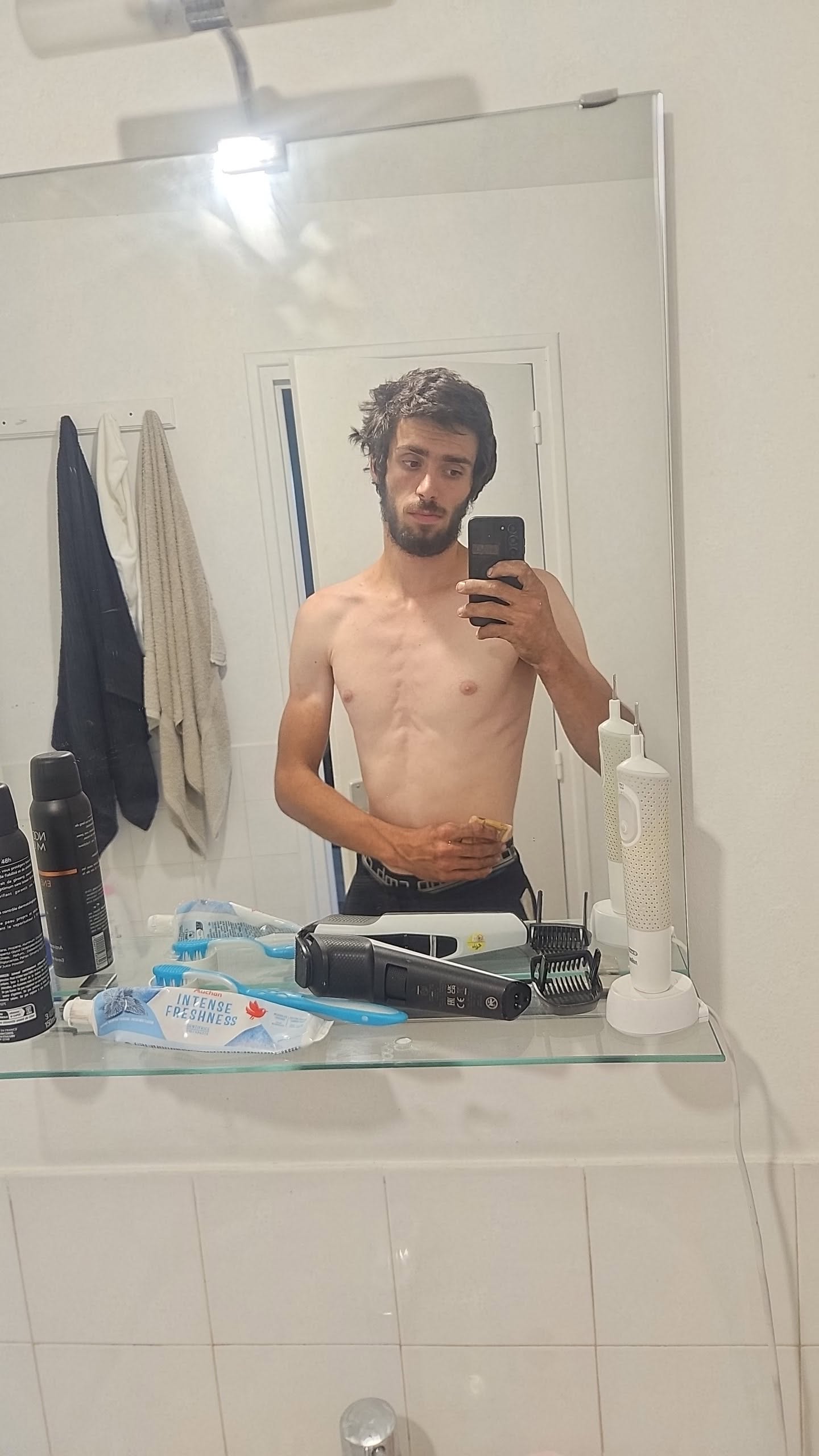 Aymane, 22 ans, Menthonnex-sous-Clermont