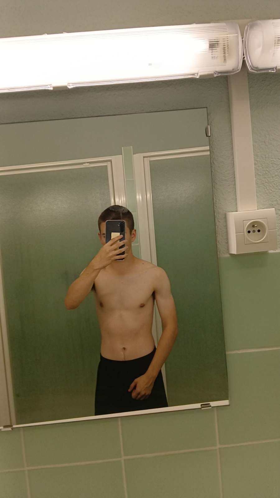 Kays, 22 ans, Chênex